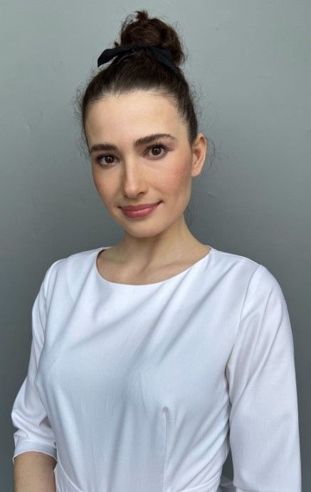 Юлия Казакова – Врач-косметолог